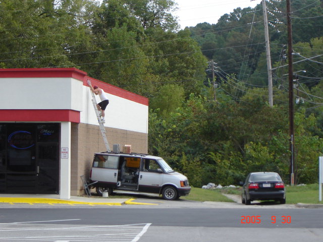 2007111913515_Ladders%202.jpg